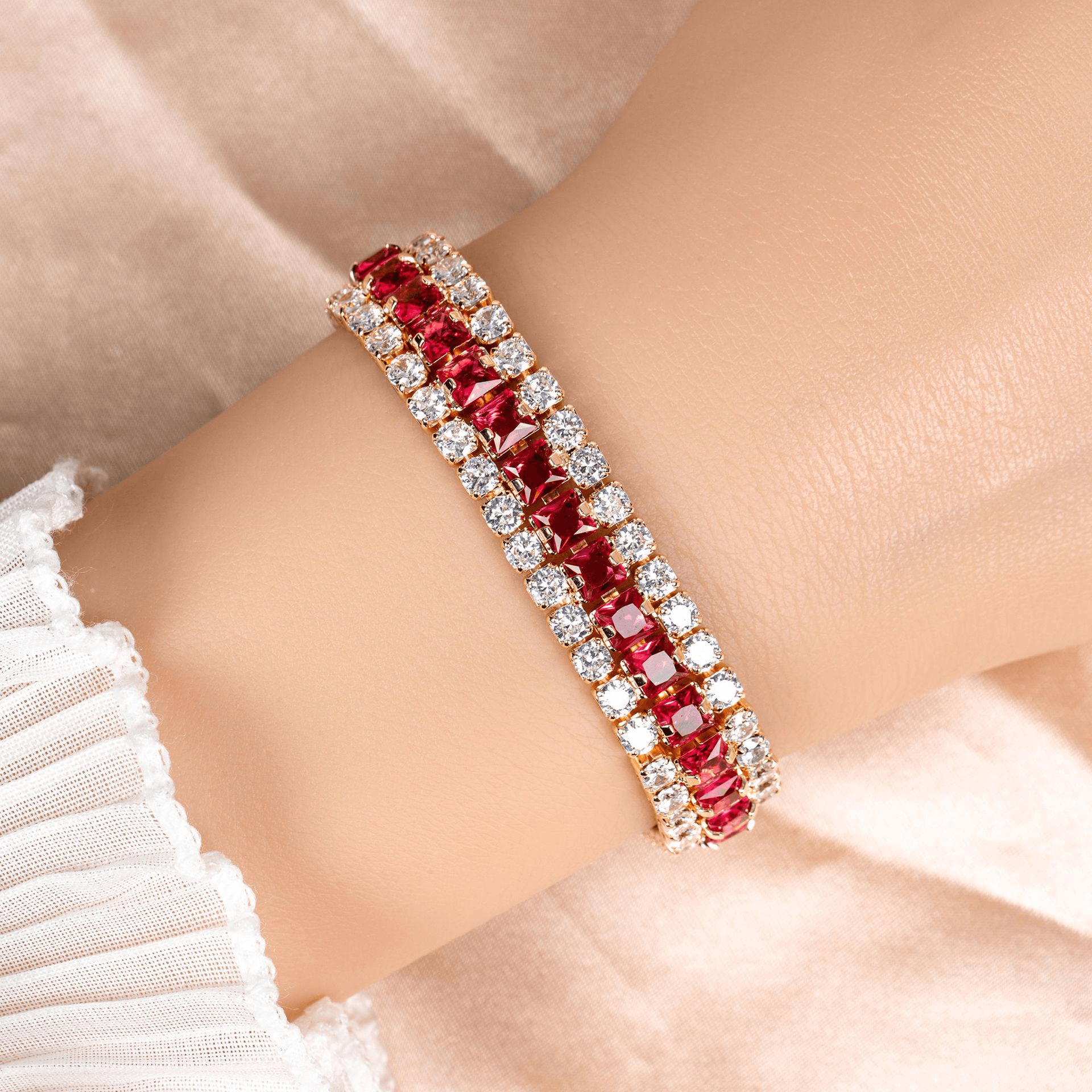 Petal Cluster Bracelet Pearl product image