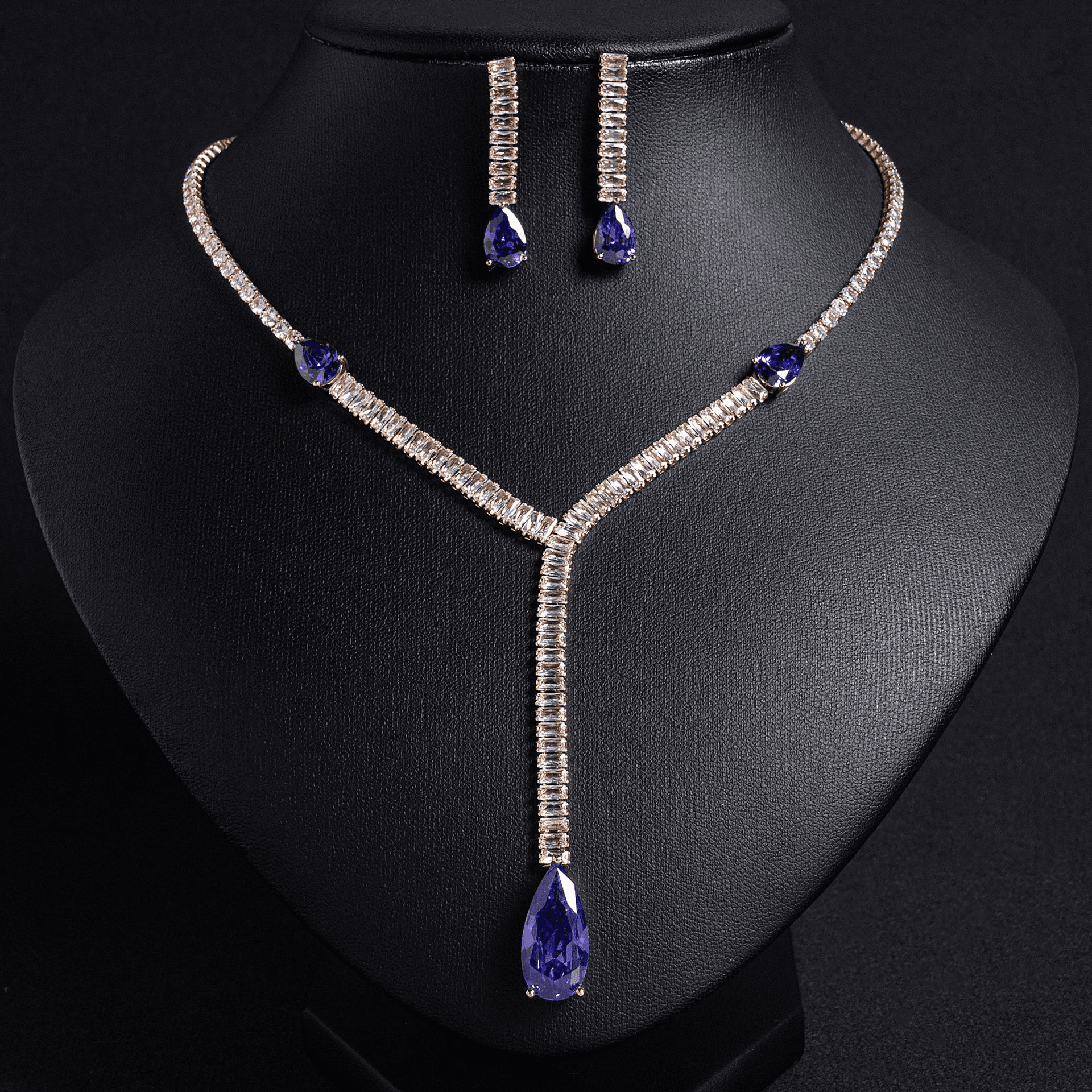 Evening Crystal Suite Ruby Tone Crystal product image